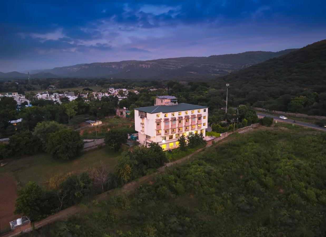 Welcomheritage Mount Valley Resort Ranthambore Sawai Madhopur Bagian luar foto